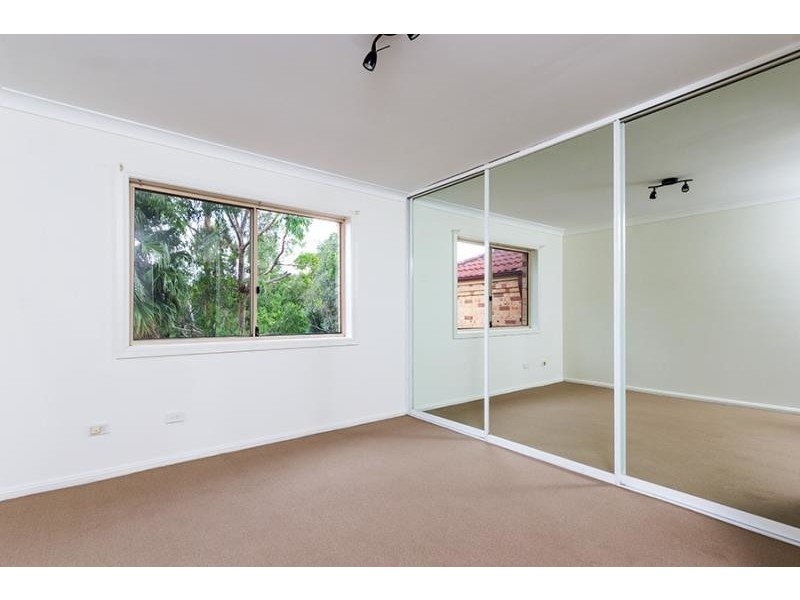 18 Buckleys Rd, Winston Hills NSW 2153